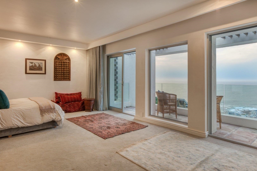 3 Bedroom Property for Sale in Bantry Bay Western Cape